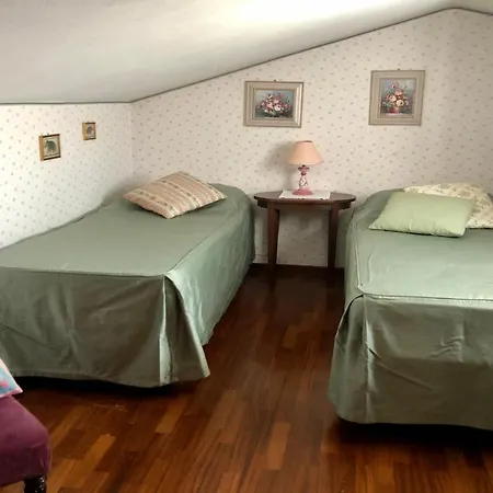 Bucatino By Mmega Villa Pistrino